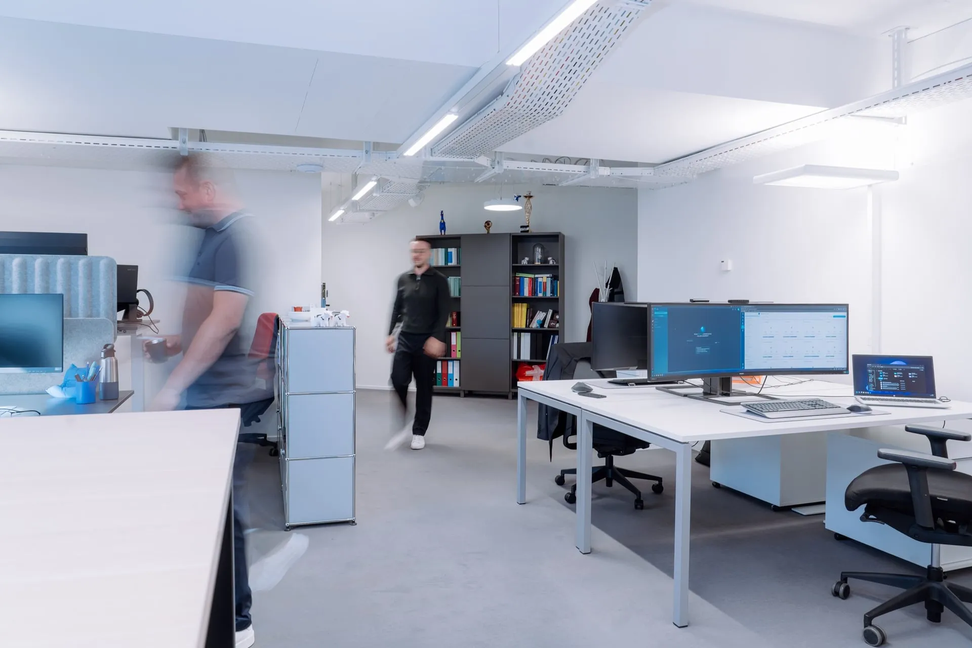 Les bureaux YBCS en activité