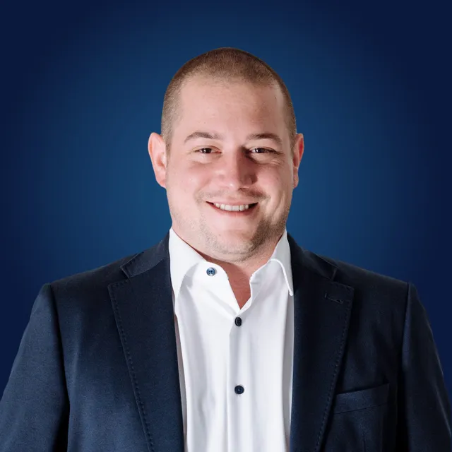 Yvann Barras, Consultant et chef de projet